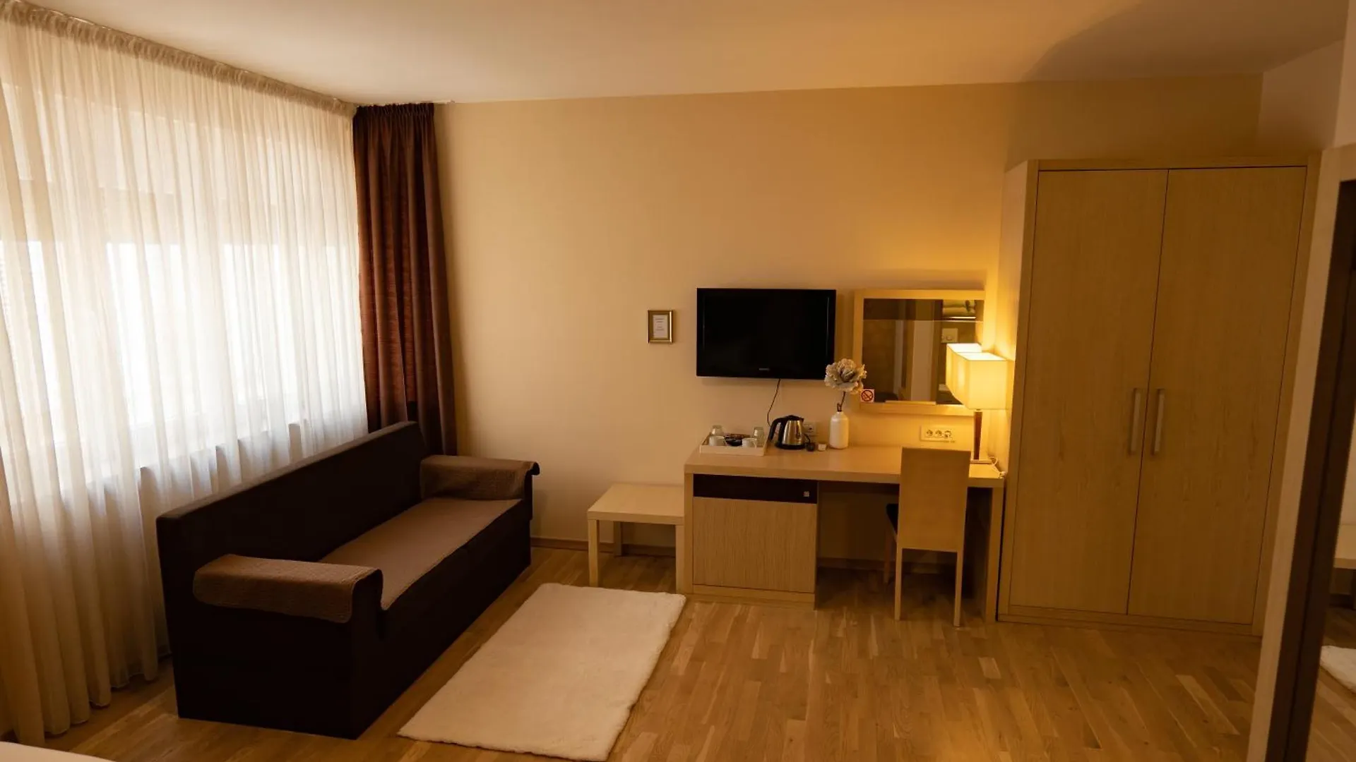 Scallop Rooms Self Check-In Zadar
